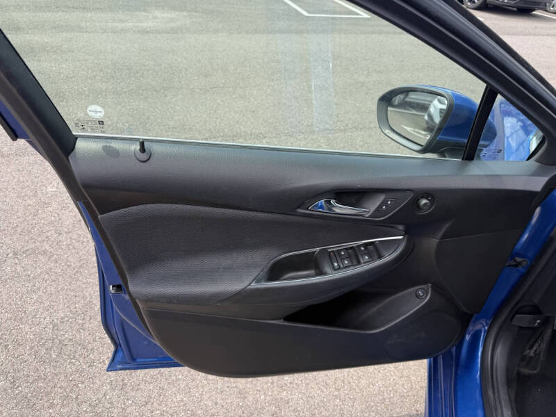 2018 Chevrolet Cruze LT Auto