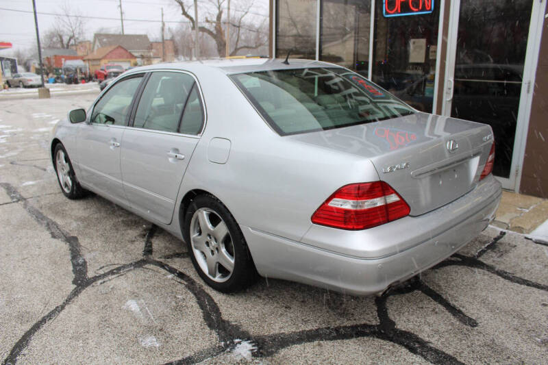 2005 Lexus LS 430