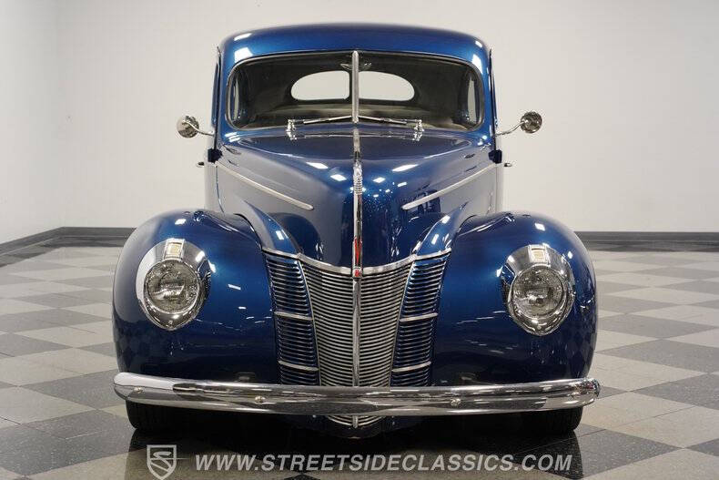 1940 Ford Deluxe