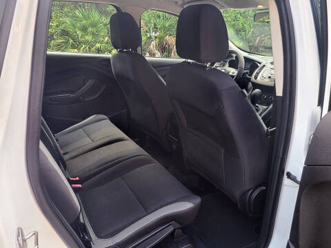 2015 Ford Escape S