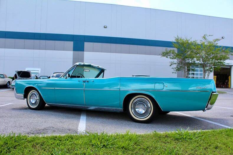 1967 Lincoln Continental