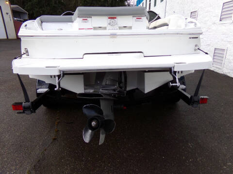 2021 Cobalt Boats CS22