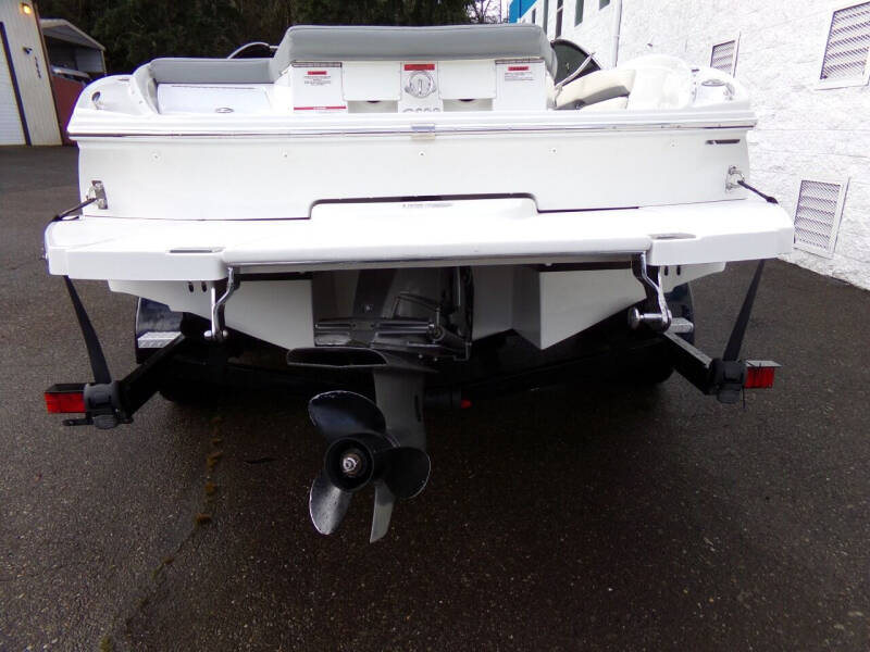 2021 Cobalt Boats CS22