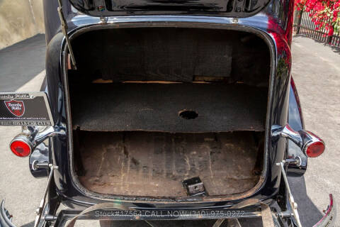 1938 Packard Super 8