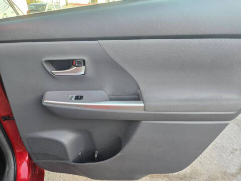 2012 Toyota Prius v Three