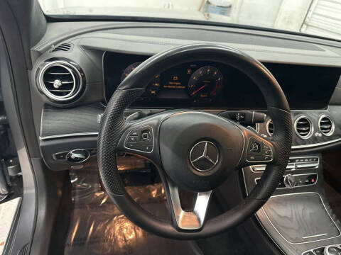 2018 Mercedes-Benz E-Class E 300
