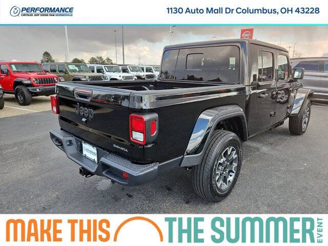 2026 Jeep Gladiator Sahara