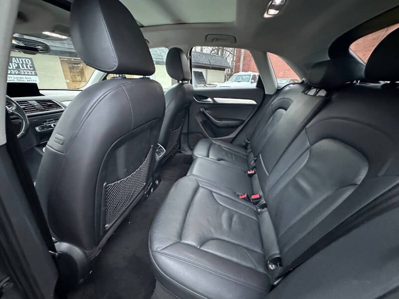 2015 Audi Q3 2.0T quattro Premium Plus