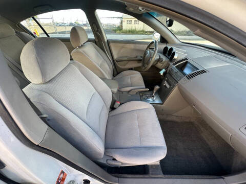 2004 Nissan Maxima 3.5 SE