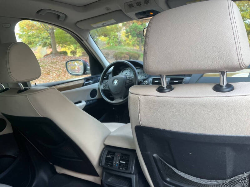 2011 BMW X3 xDrive28i