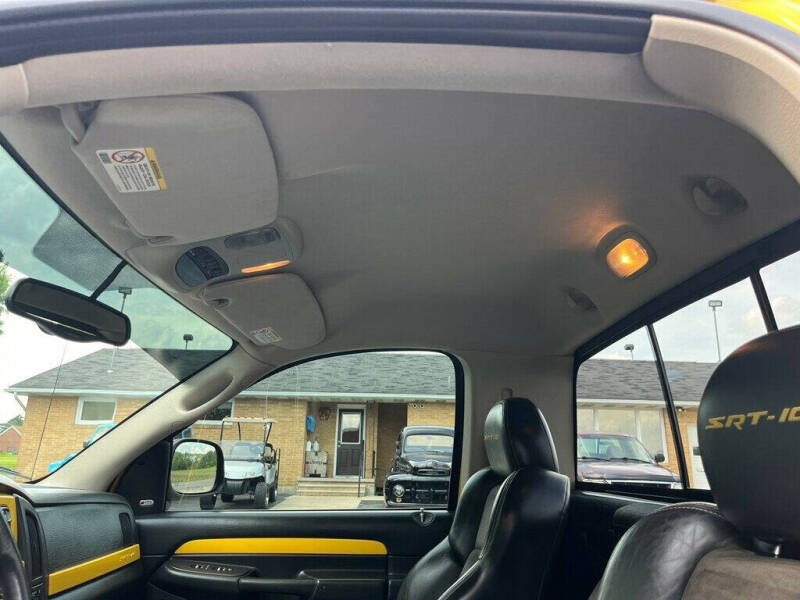 2005 Dodge Ram 1500 SRT-10
