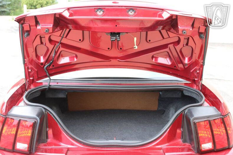 2003 Ford Mustang SVT Cobra
