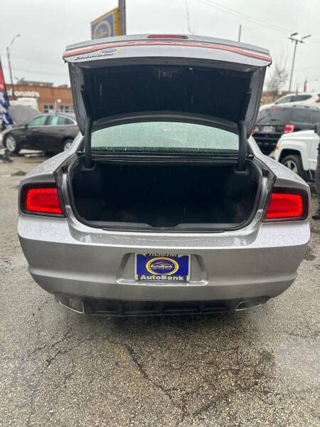 2013 Dodge Charger SE
