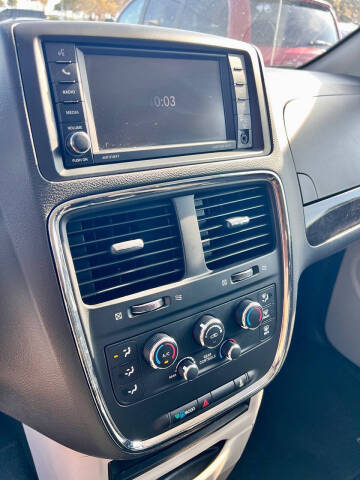 2018 Dodge Grand Caravan SE