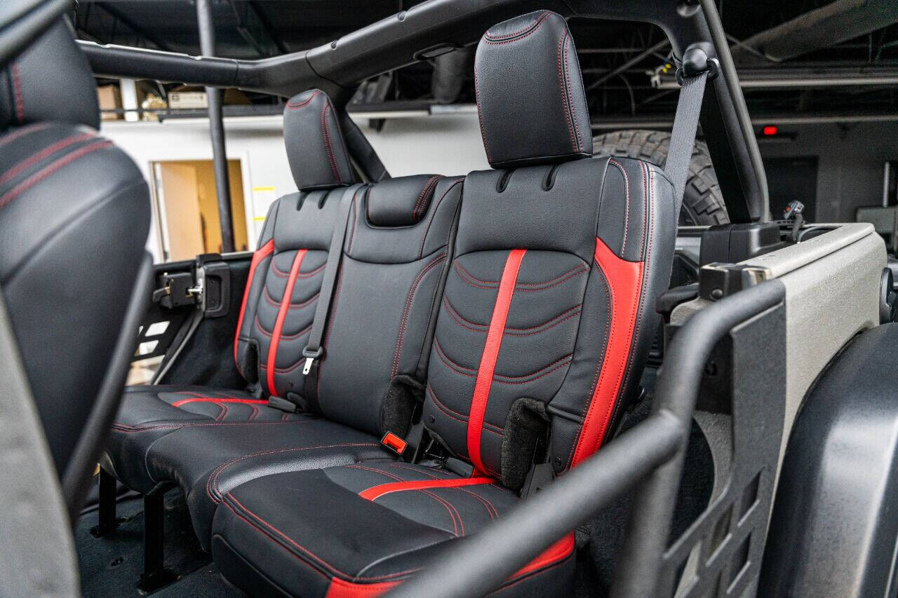 2020 JEEP Wrangler SUV / Crossover - $54,999