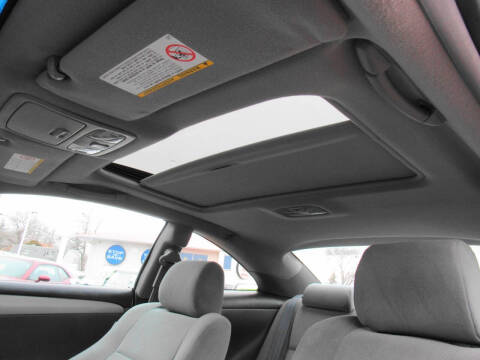 2005 Toyota Camry Solara SE