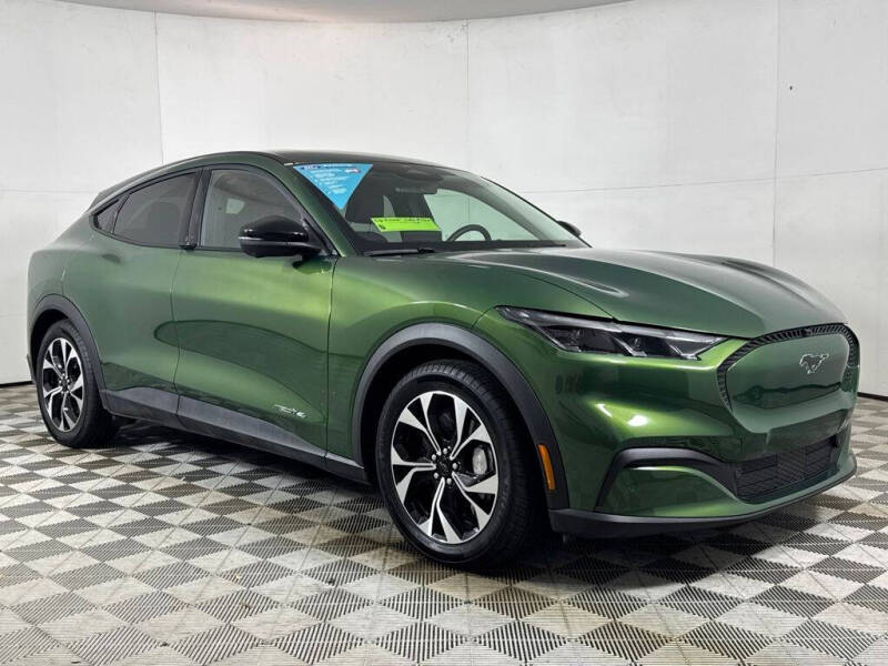 2025 Ford Mustang Mach-E Select