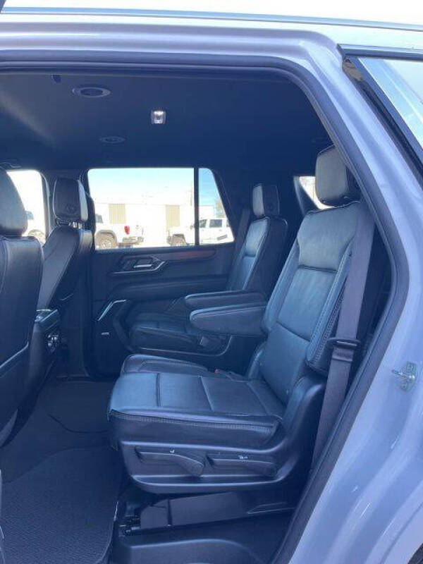 2025 GMC Yukon Denali