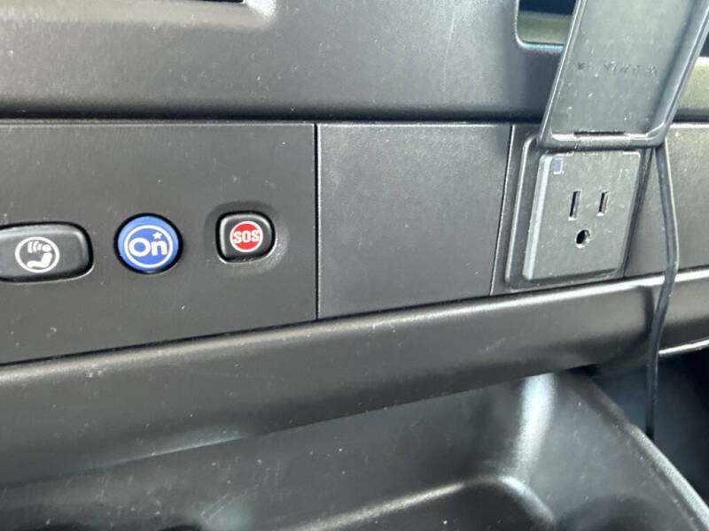 2023 GMC Savana 2500