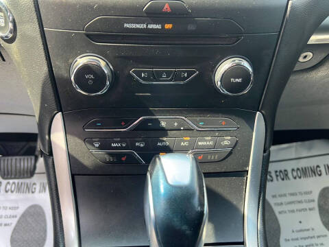 2017 Ford Edge SEL