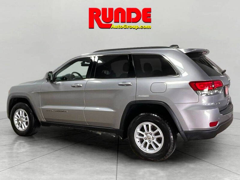 2020 Jeep Grand Cherokee Laredo