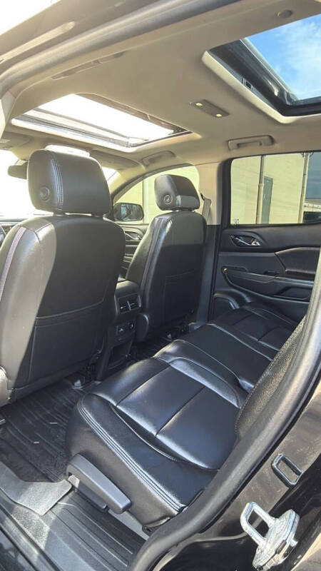 2017 GMC Acadia SLT-1