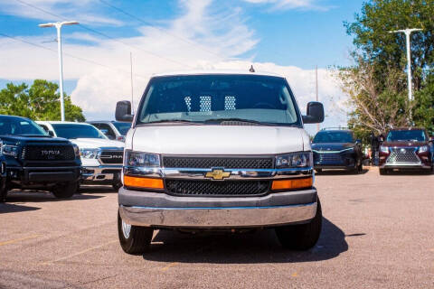2022 Chevrolet Express 2500