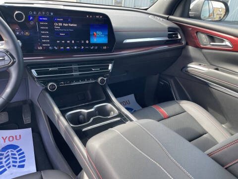 2025 Chevrolet Traverse RS