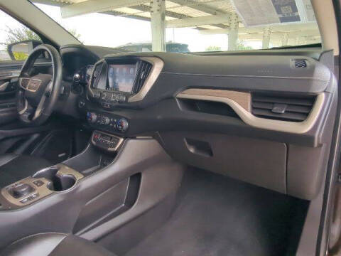 2022 GMC Terrain Denali