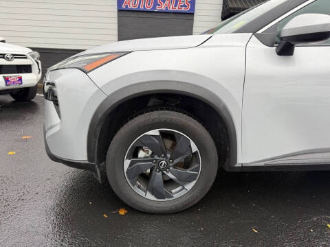 2024 Nissan Rogue SV