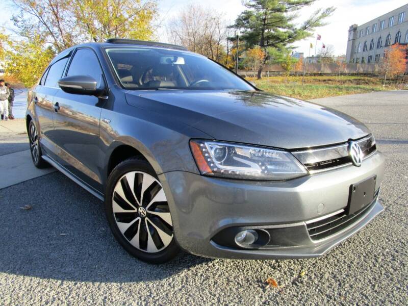 2013 Volkswagen Jetta for sale at Discount Auto Sales in Passaic NJ