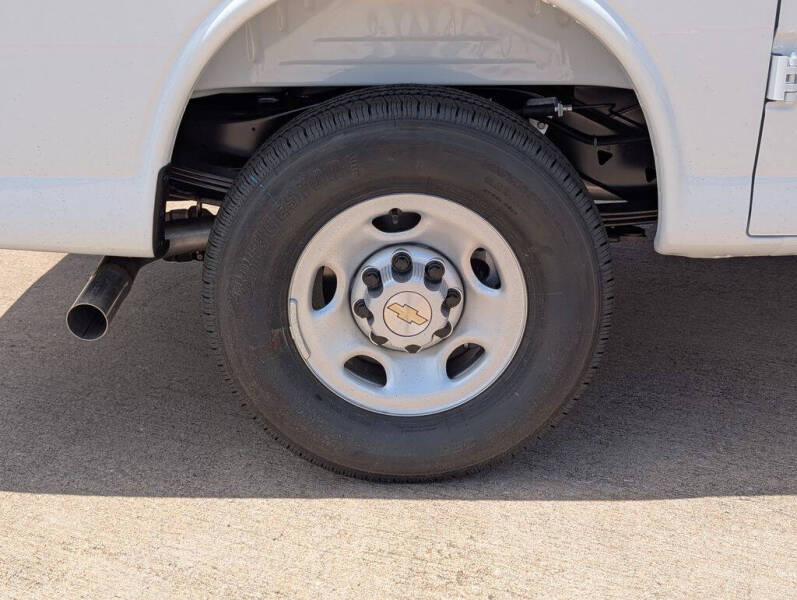 2026 Chevrolet Express 2500
