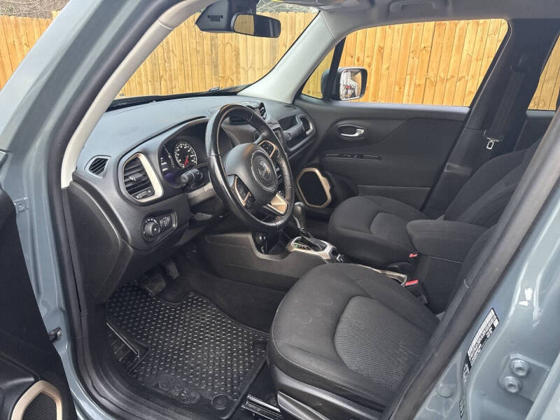 2017 Jeep Renegade Latitude