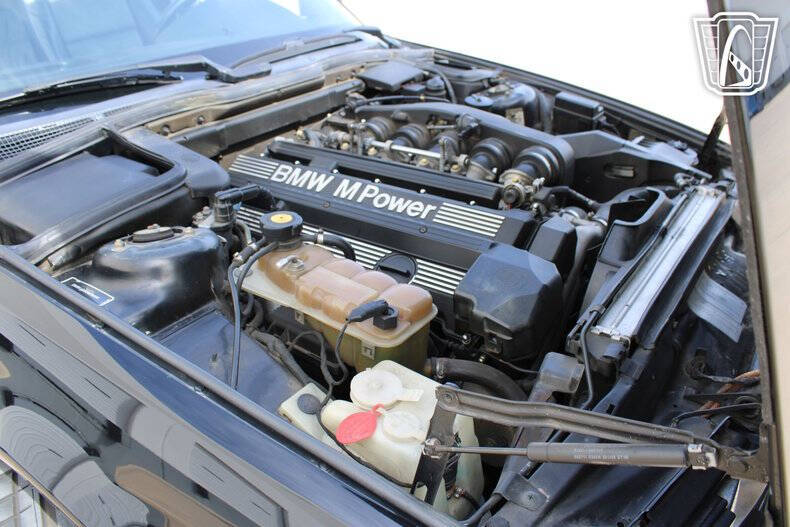 1991 BMW M5