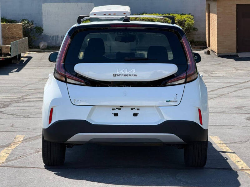 2023 Kia Soul EX