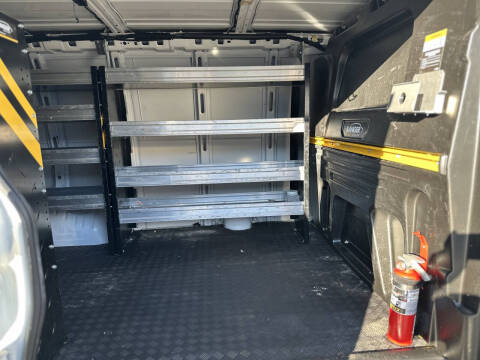 2023 Chevrolet Express 2500