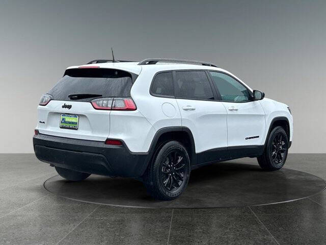 2023 Jeep Cherokee Altitude Lux