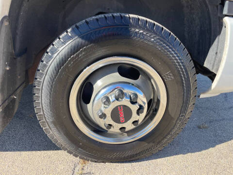 2005 GMC Sierra 3500