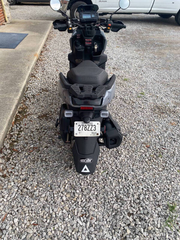 2022 Ascend Tank