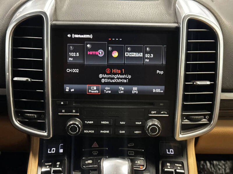 2017 Porsche Cayenne S