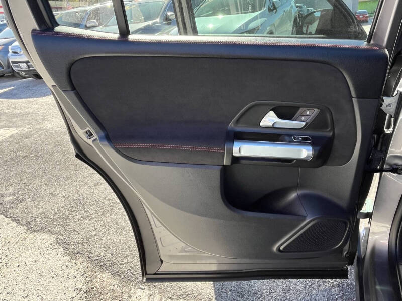 2022 Mercedes-Benz GLB GLB 250