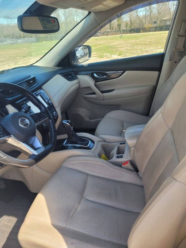 2017 Nissan Rogue SL
