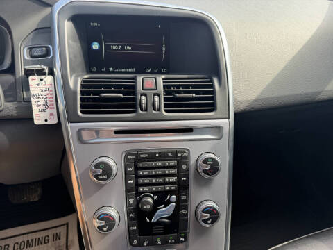 2017 Volvo XC60 T6 Dynamic