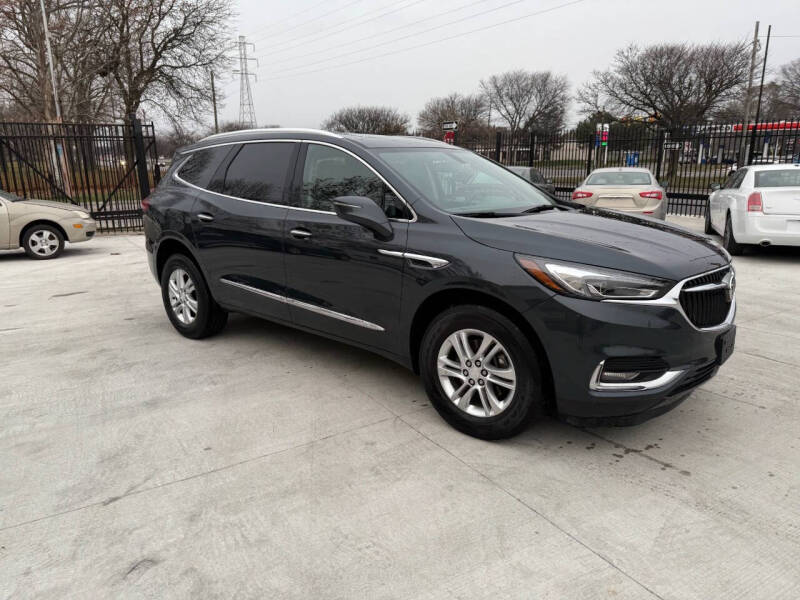 Used 2019 Buick Enclave Essence with VIN 5GAEVAKW2KJ171488 for sale in Detroit, MI