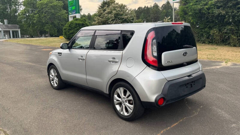 2014 Kia Soul +
