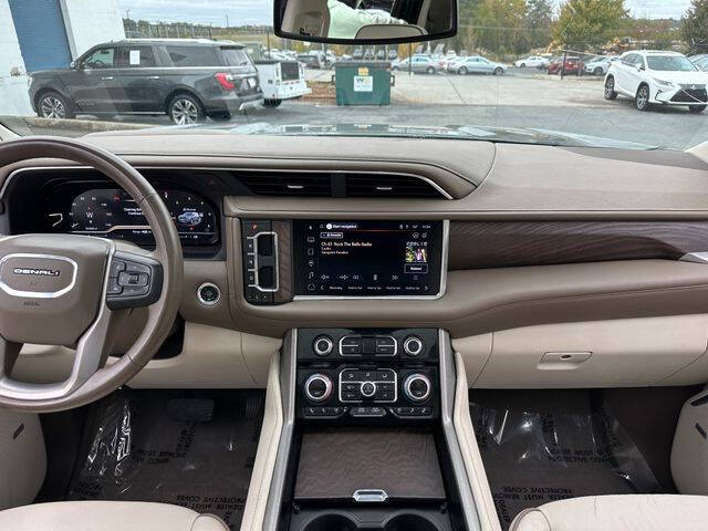 2023 GMC Yukon XL Denali