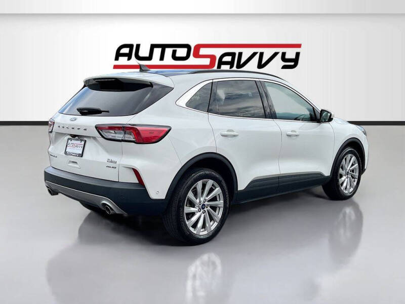 2022 Ford Escape Titanium