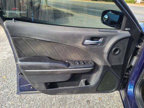 2017 Dodge Charger SXT