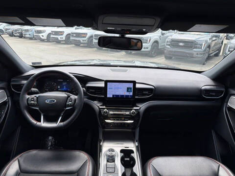 2023 Ford Explorer ST-Line