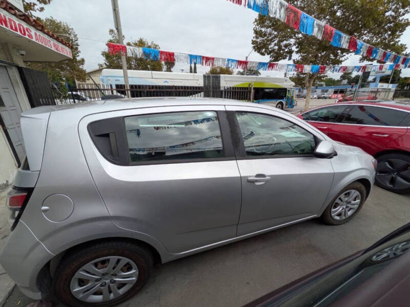 2020 Chevrolet Sonic LT